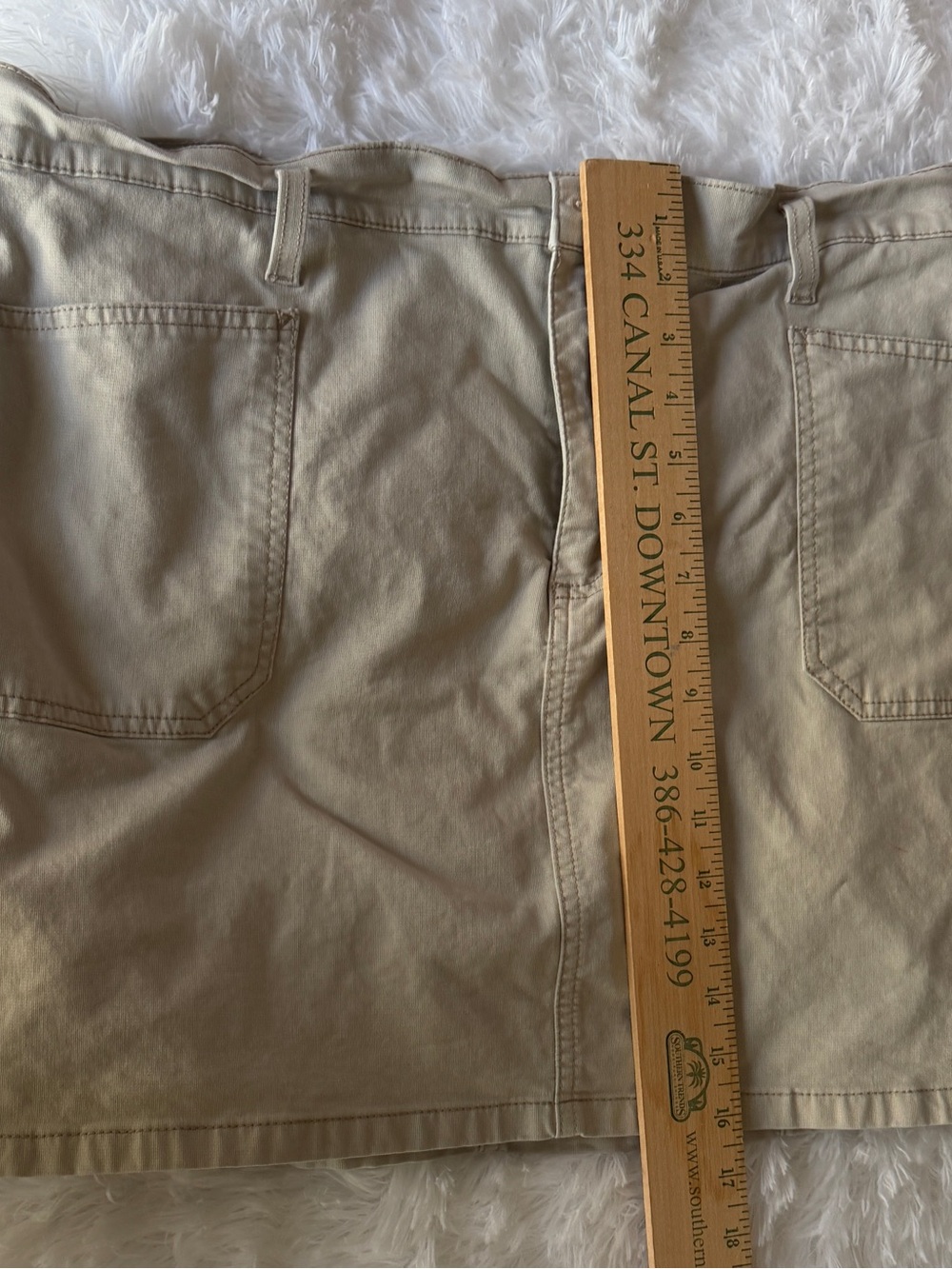 Gloria Vanderbilt Tan Khaki Skort